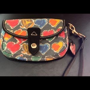 DOONEY & BOURKE DOODLE HEART LEATHER FLAP WRISTLET